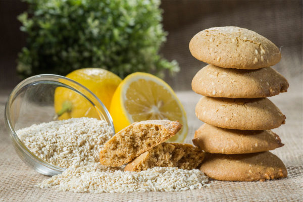 Biscuiţi vegani cu năut şi lămâie Hiper Ambrozia 150 g